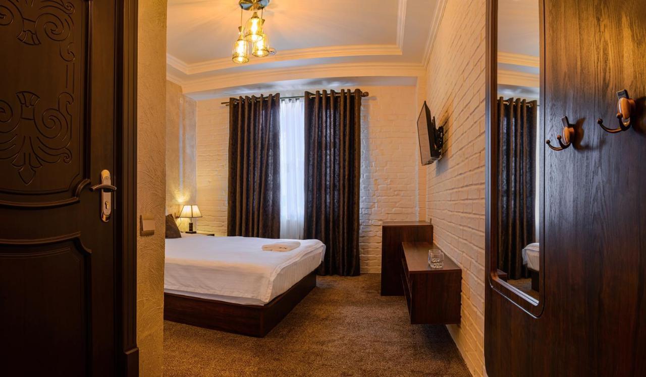Usman Hotel Samarkand Luaran gambar